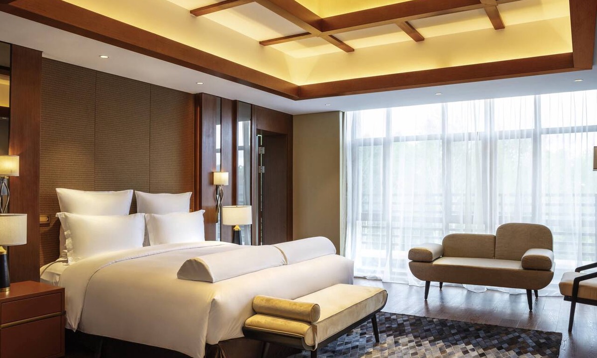 Songjianghe Hotel | Pullman Changbaishan Resort