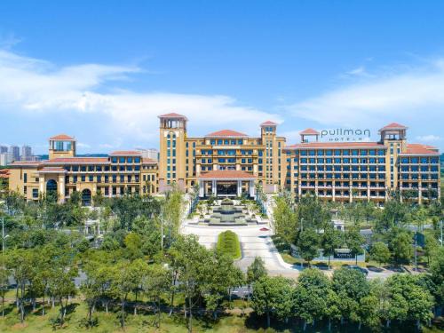 Yueyanglou District Hotel | Pullman Yueyang