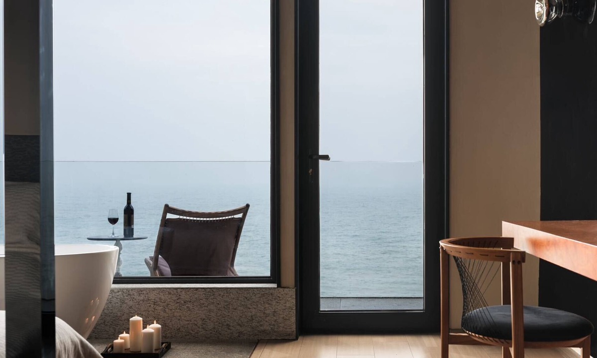 Diaolongzui Hotel | Qingdao Innland sea-view designer