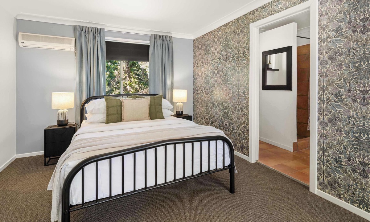 Mudgeeraba Apartment | Quiet Hinterland Studio near Robina