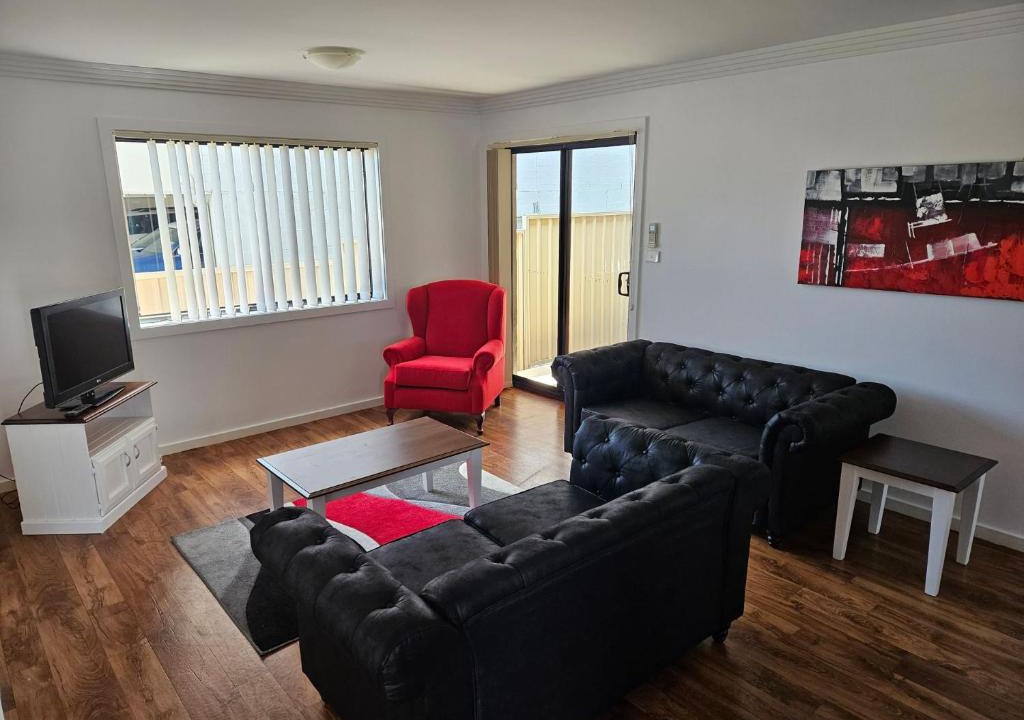 North Tamworth House | Quintet 1 155