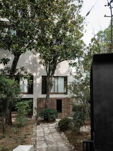 Lucheng District Hotel | Rakuhotel