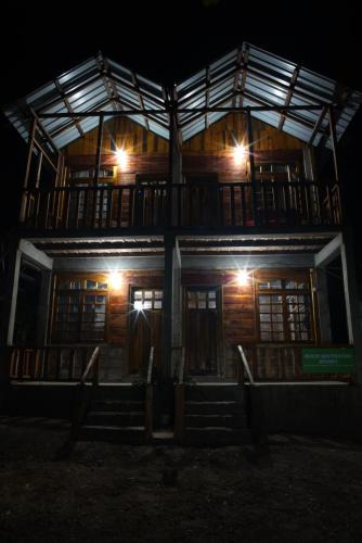Laitmawsiang House | Reach Destination Riverside Homestay