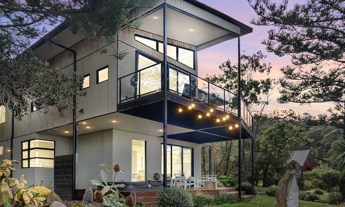 Coledale House | 'Rockpool' - Amazing Ocean Views w/Direct Beach Access