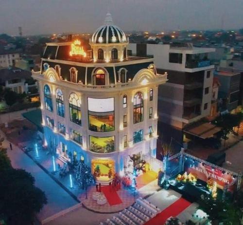 Mong Cai Hotel | Royal Homestay - Royal Center