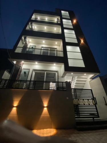 Knowledge Park III Hotel | Royal Park Inn