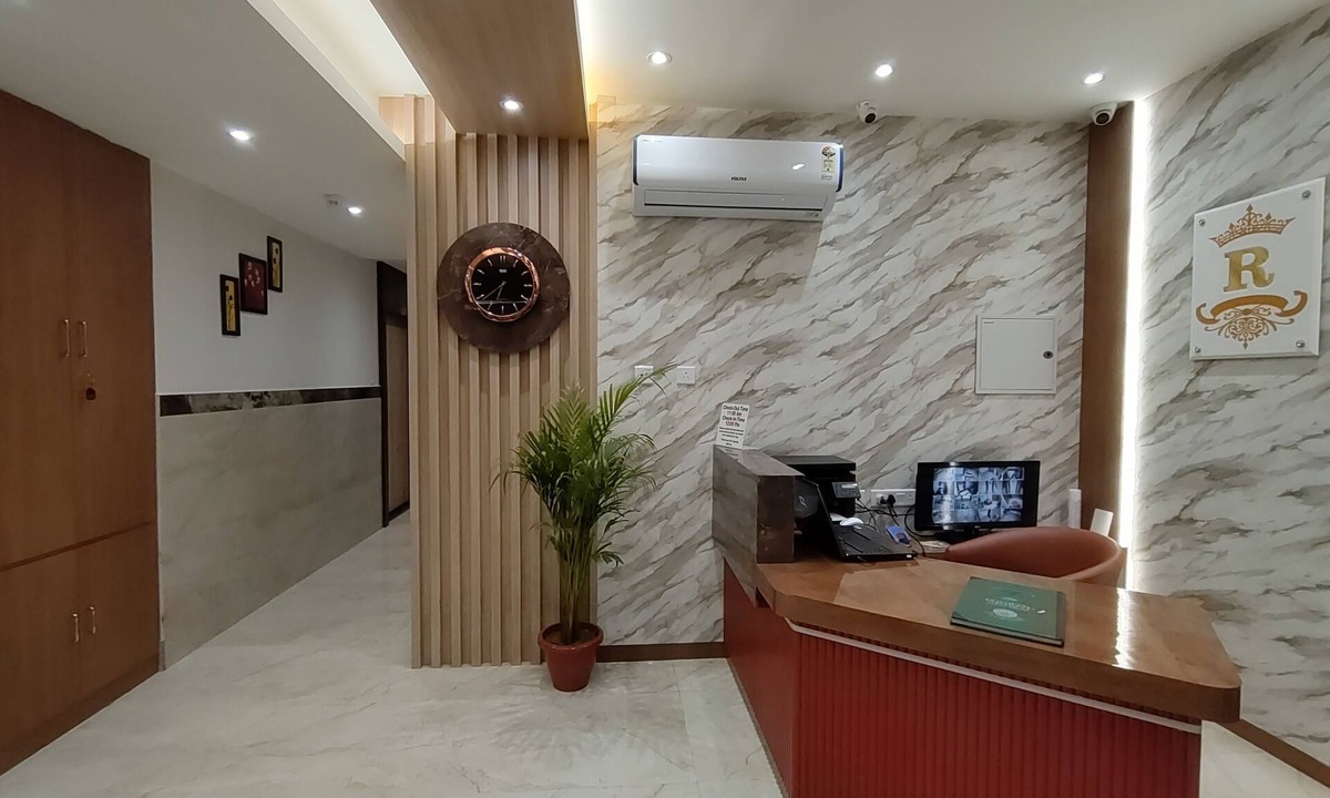 Lucknow Hotel | Royal Rooms and Banquet