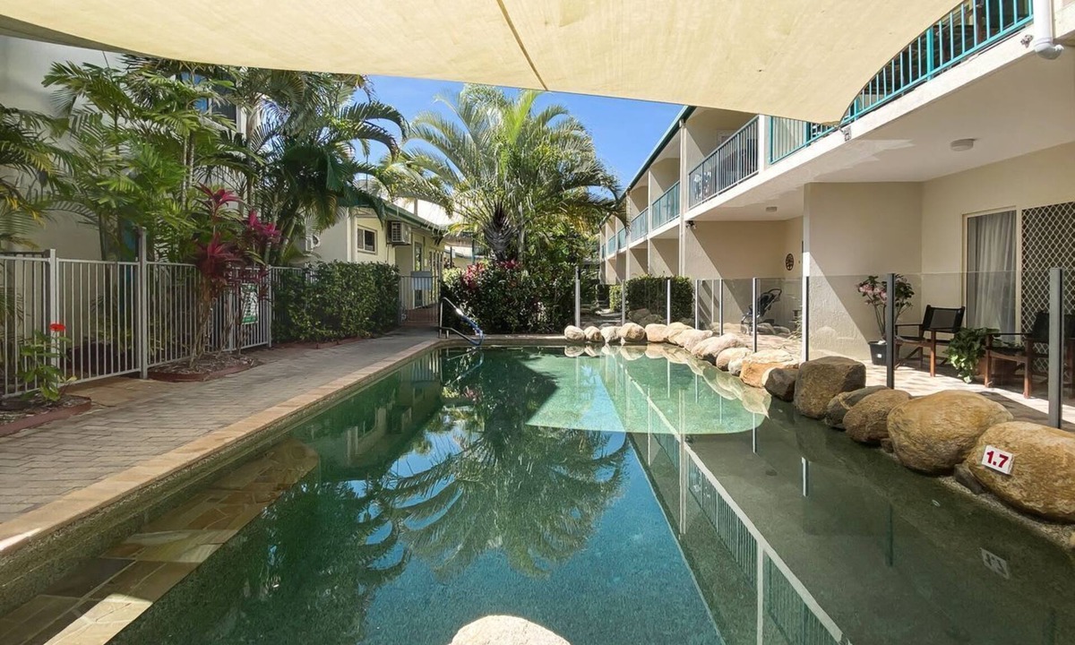 Horseshoe Bay Apartment | Sails on Horseshoe Apartment 4