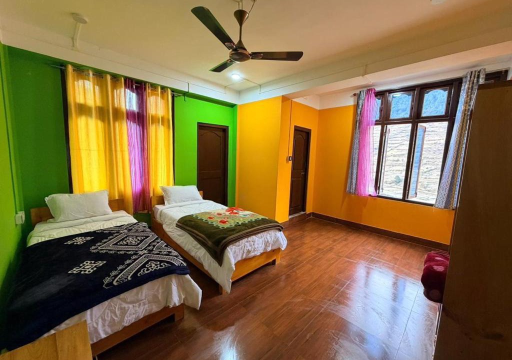Dirang House | Sangha Homestay