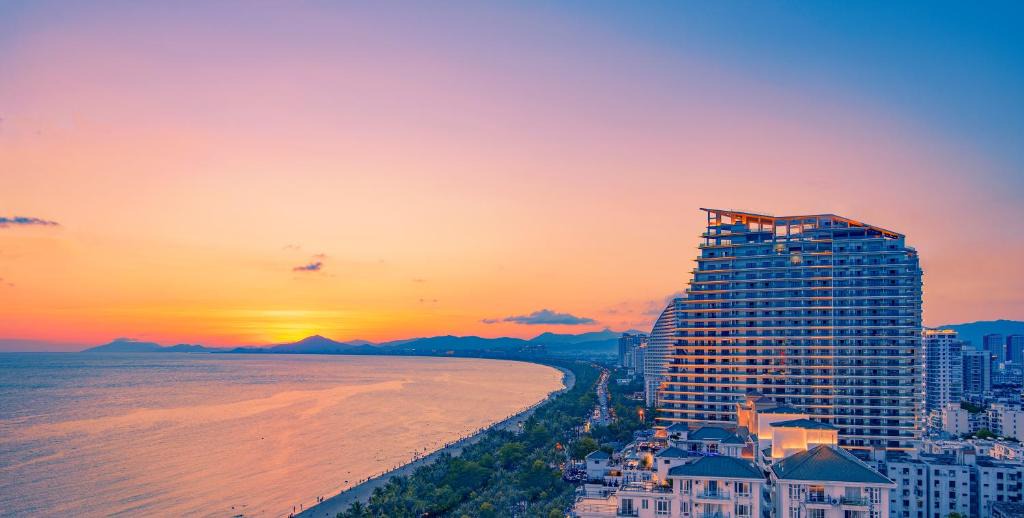 Tianya District Hotel | Sanya Rock Platinum Seaview Hotel