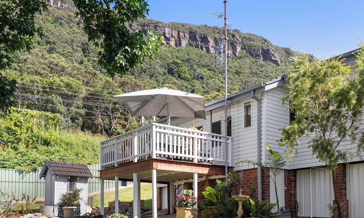 Clifton House | Sea Cliff Lodge in Clifton