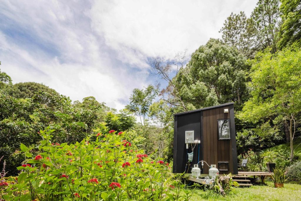 Smiths Creek House | Secret Garden by Tiny Away