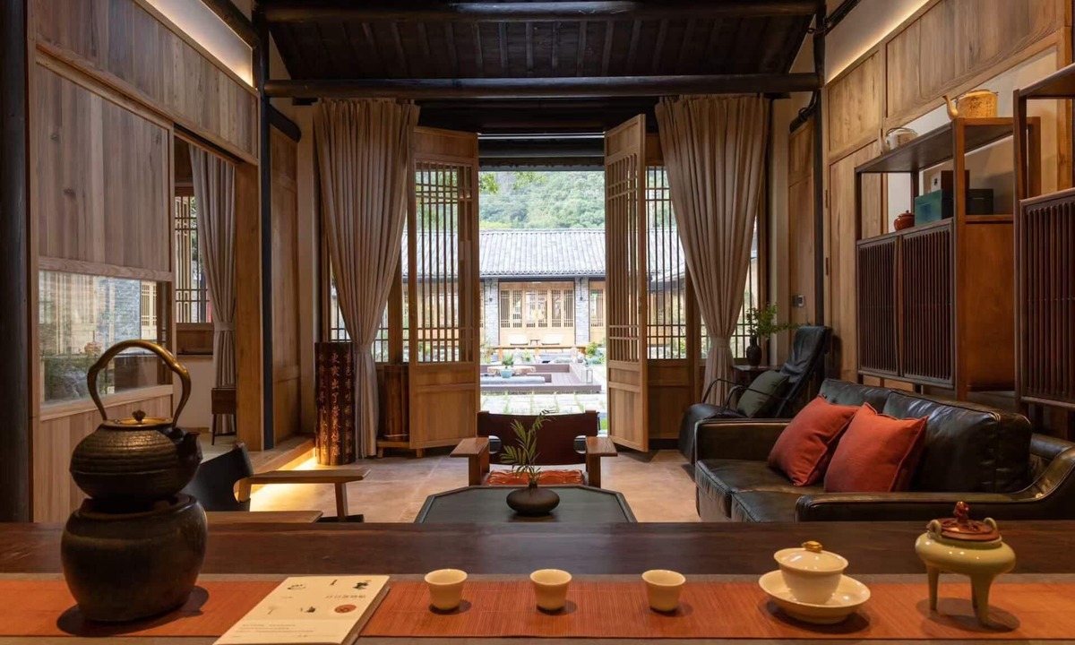 Xingping Ancient Town Hotel | See You in the mountains