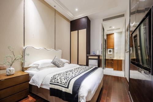 Futian Hotel | SEEU Designer Apartment - Qiaoxiang Metro, Futian Shenzhen
