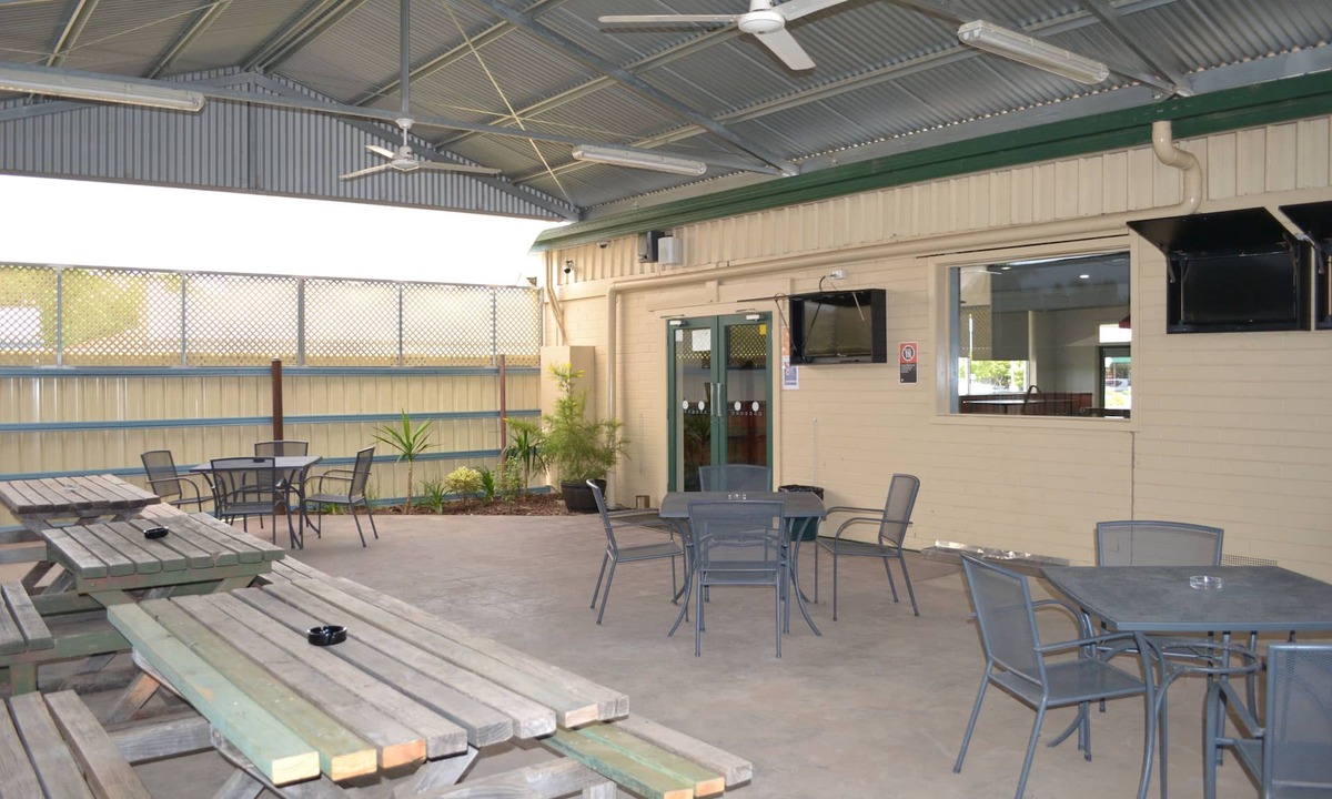 Balranald Hotel | Shamrock Hotel Motel Balranald