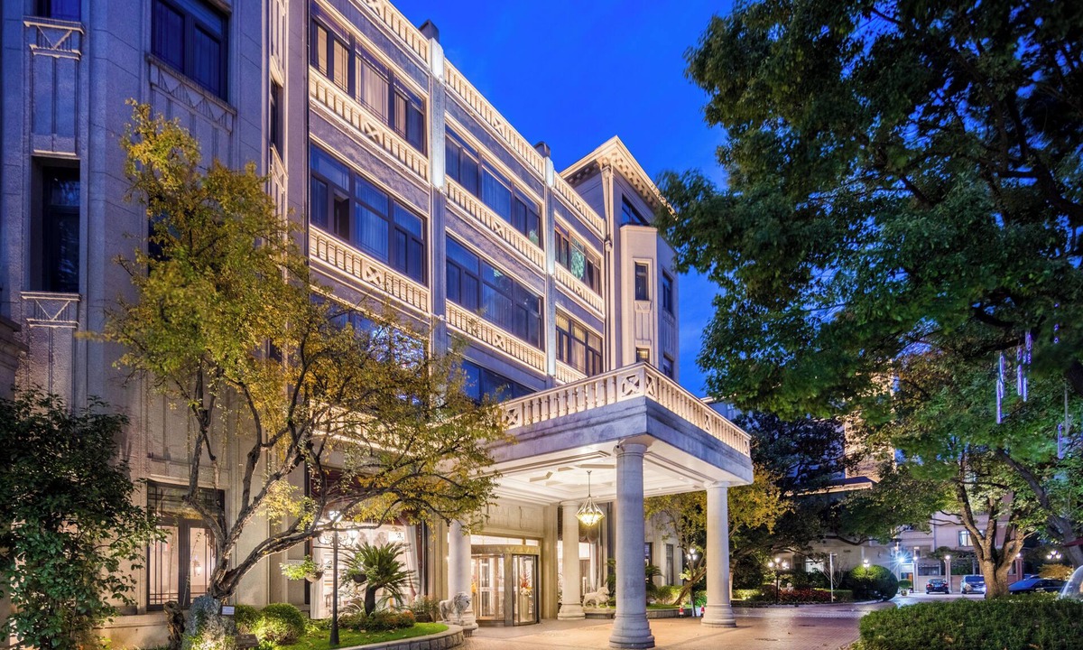 Huaihai Road Commercial Area Hotel | Shanghai Donghu Hotel