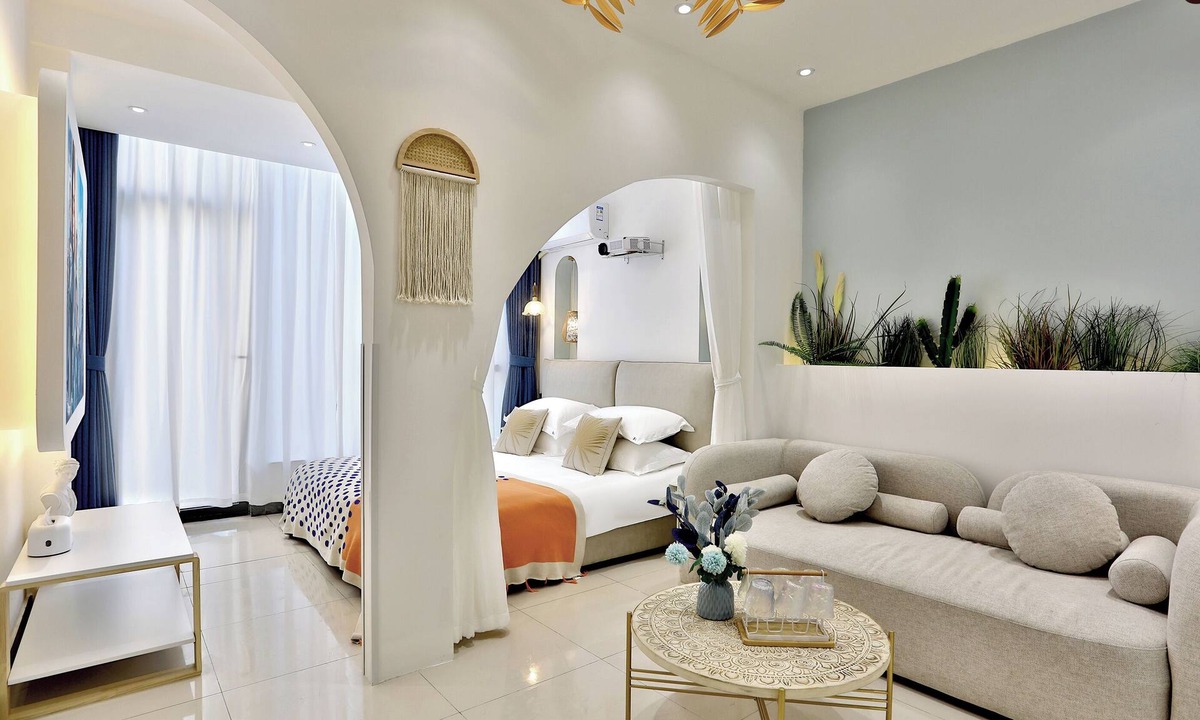 Pudong Bed & Breakfast | Shanghai Yinxubai Designer Homestay
