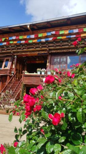 Shangri-La Hotel | Shangri-La Youran Valley Inn