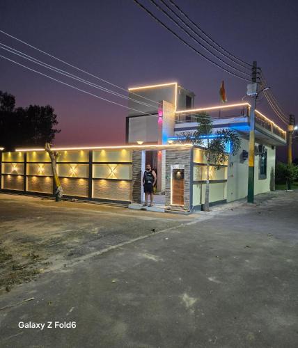 Jansath House | Shera farm
