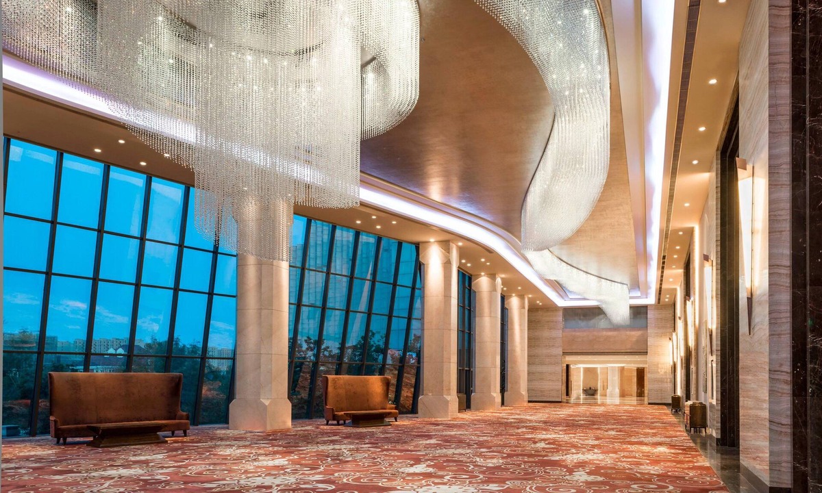 Nanguan Hotel | Sheraton Changchun Jingyuetan Hotel