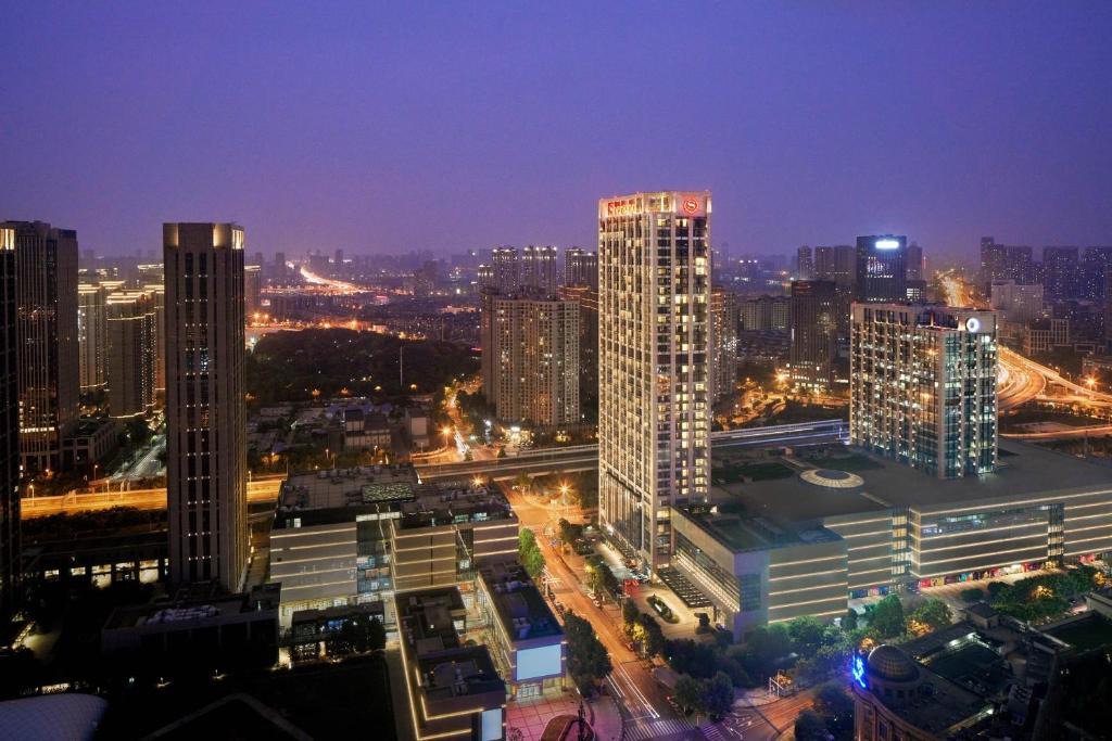 Jiang Han Hotel | Sheraton Grand Wuhan Hankou Hotel