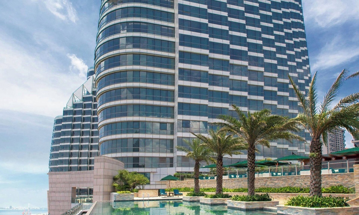 Xiashan District Hotel | Sheraton Zhanjiang Hotel