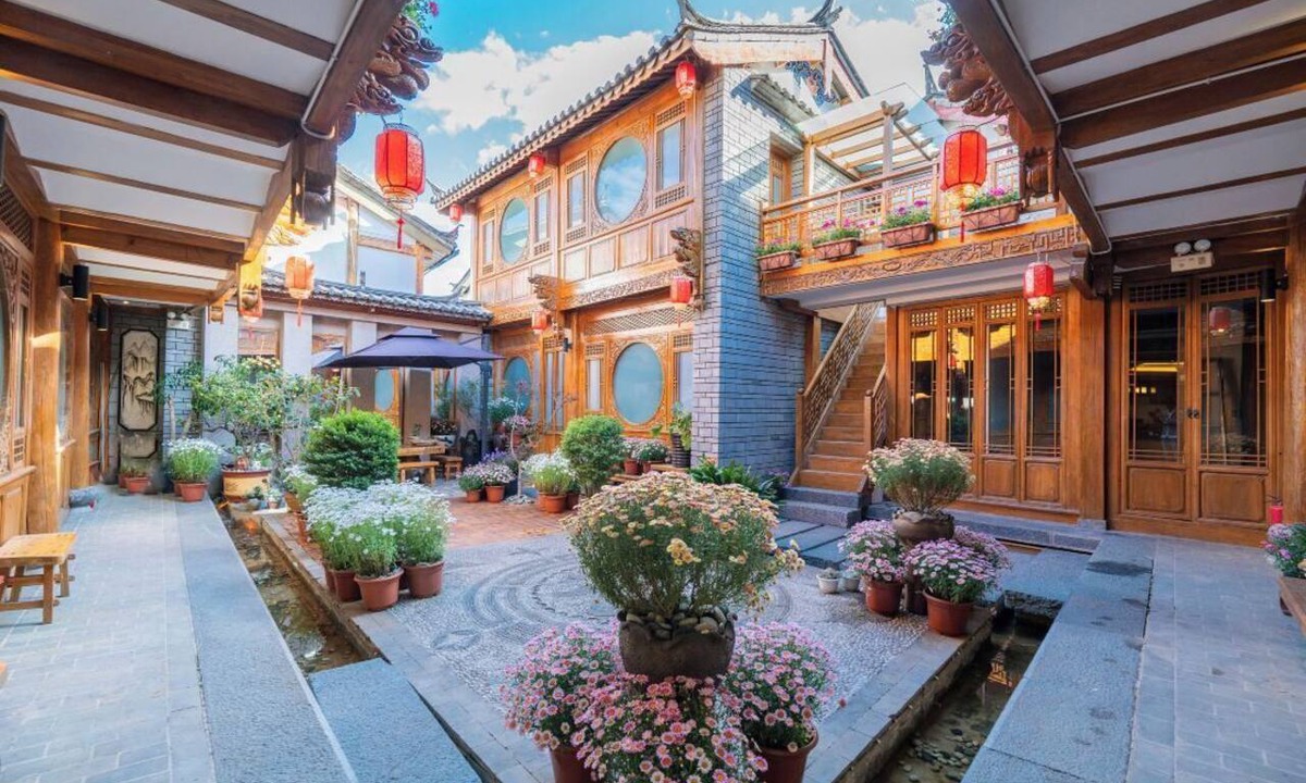 Dayan Old Town Hotel | Shile Holiday Courtyard