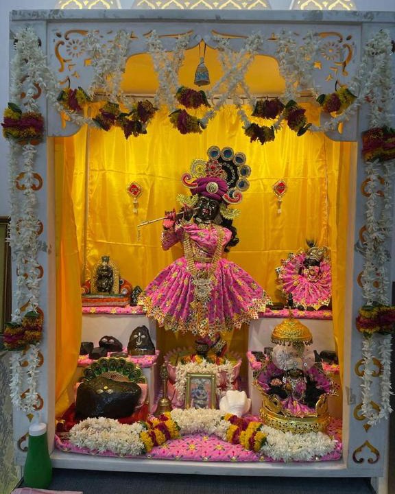Vrindavan Apartment | Shree Radhe Dham Homestay