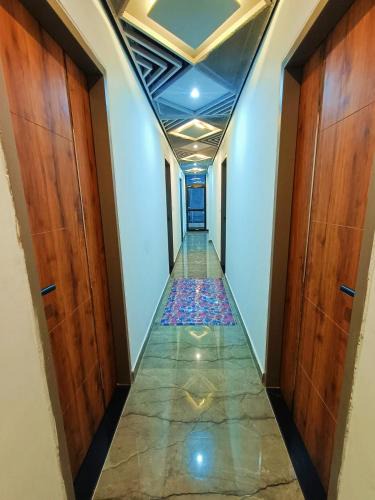 Mathura House | Shri Radha Rani Kripa Dham