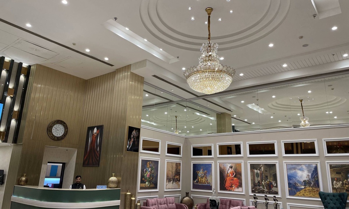 Noida Hotel | SK Premium Park at World Square Mall