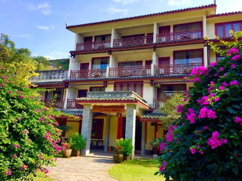 Liu Sanjie Scenic Area Hotel | Snow Lion Riverside Resort