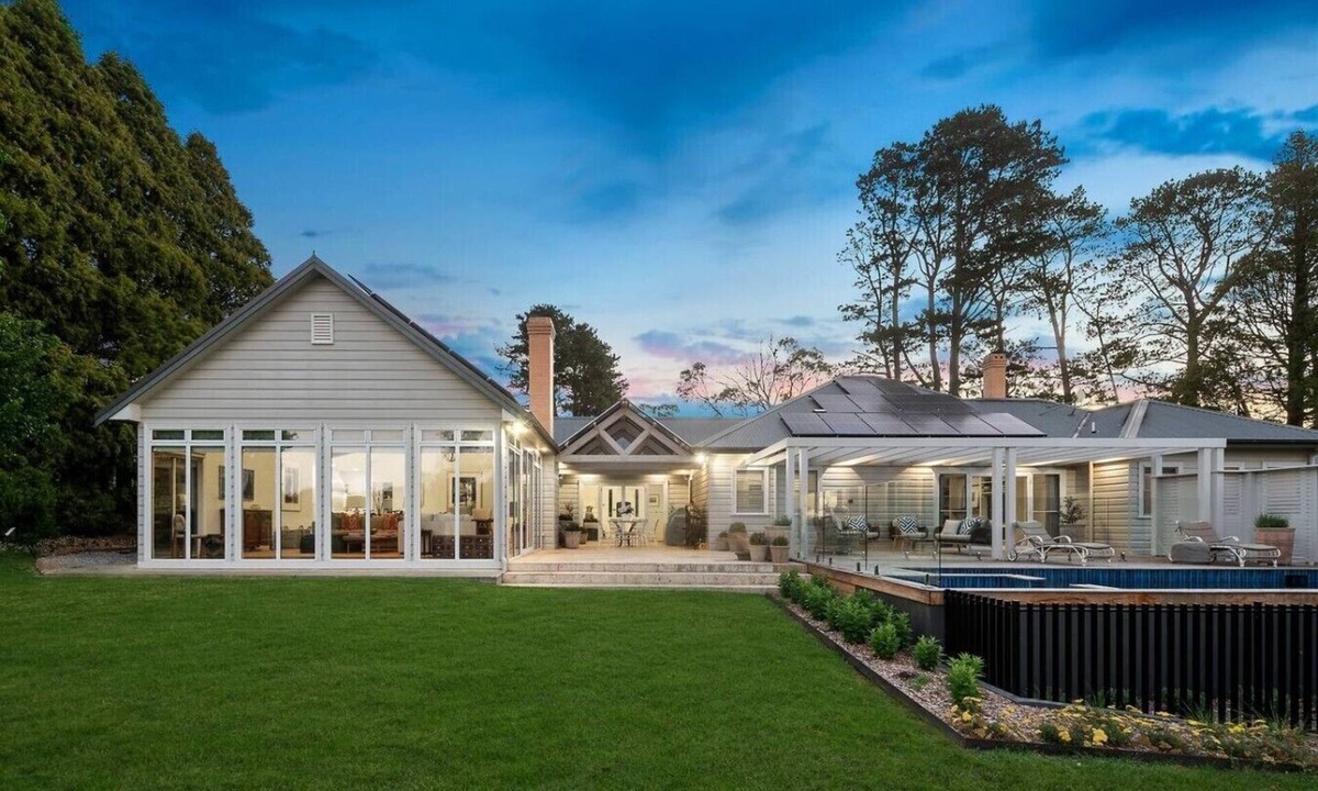 Sutton Forest House | “Southern Highlands Estate”, Private Rural Oasis.