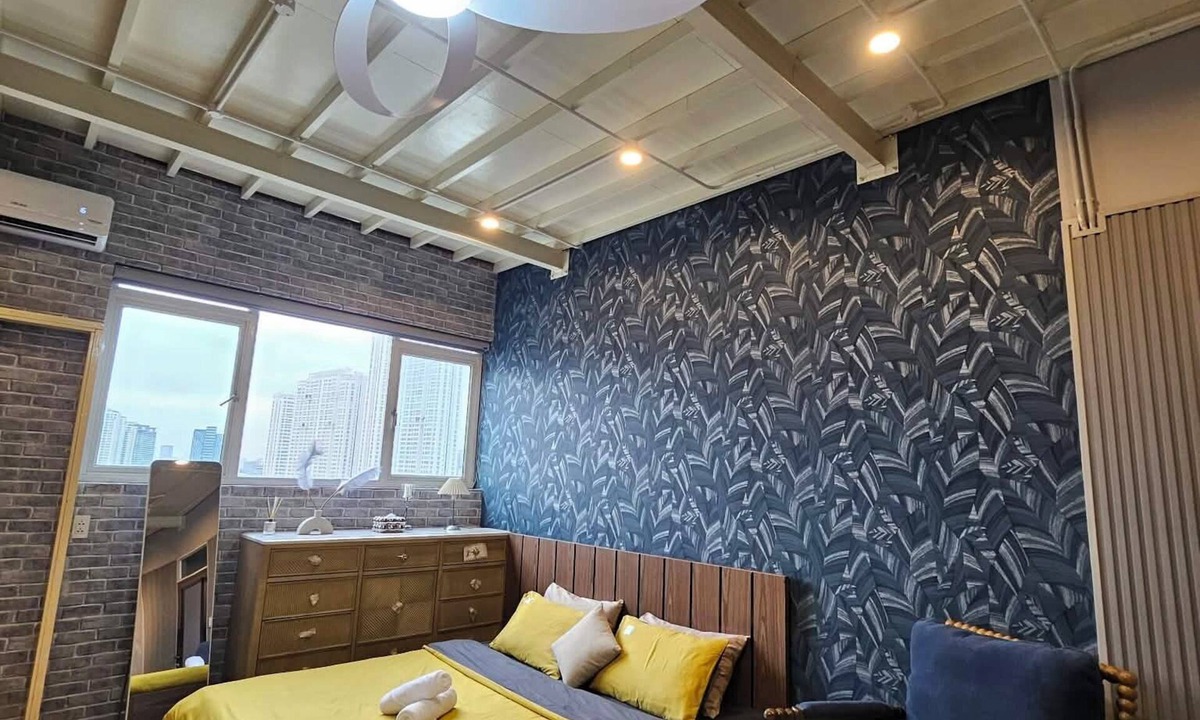 Ho Chi Minh City Apartment | Spacious 8-bedroom apartment with AC in beautiful Thành phố Hồ Chí Minh
