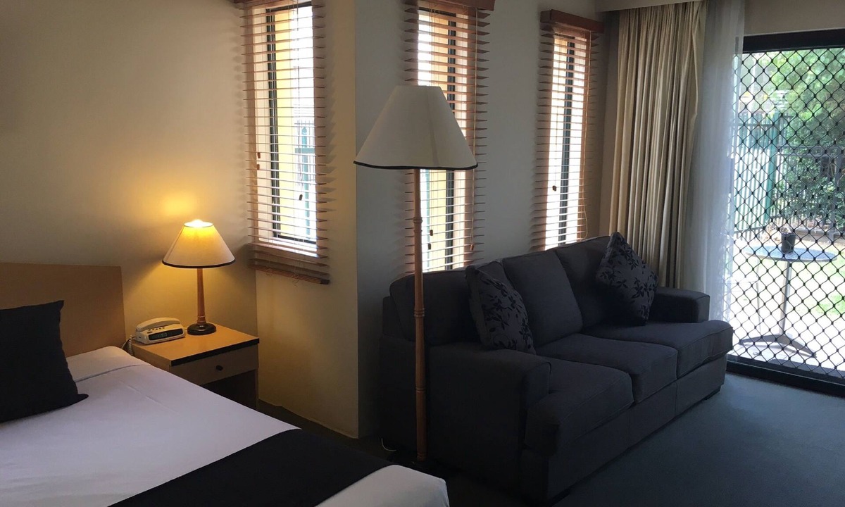St Marys Hotel | St. Marys Park View Motel