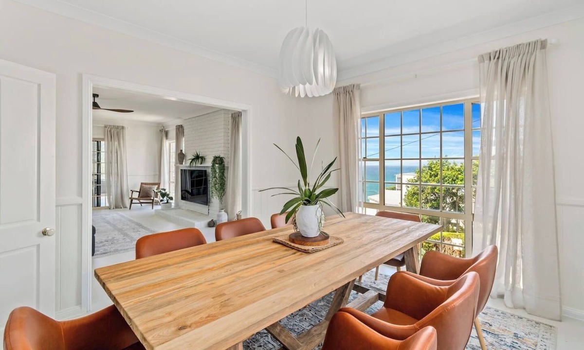 Stanwell Park House | Stanwell Park Escape Sprawling Beachfront Living