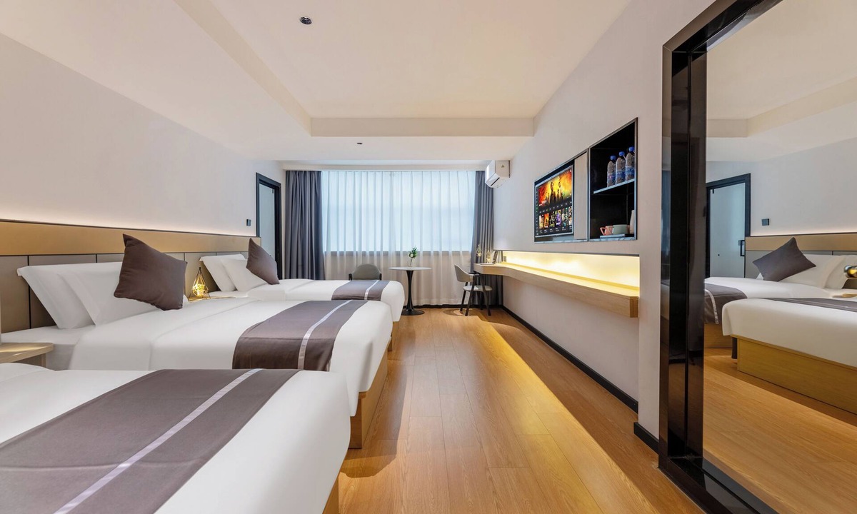 Baiyun Hotel | Star Season Hotel