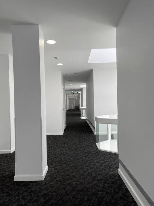 Adelaide Central Business District Apartment | Studio 25/247 gouger st Ex hotel room 430