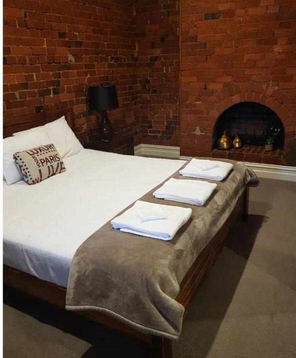 Wangaratta Apartment | Sublime spa apartments