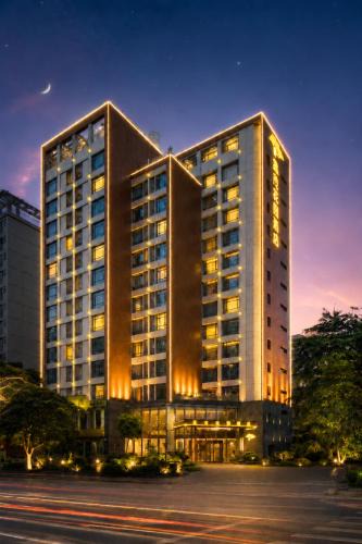 Longhua District Hotel | Sun Garden Hotel