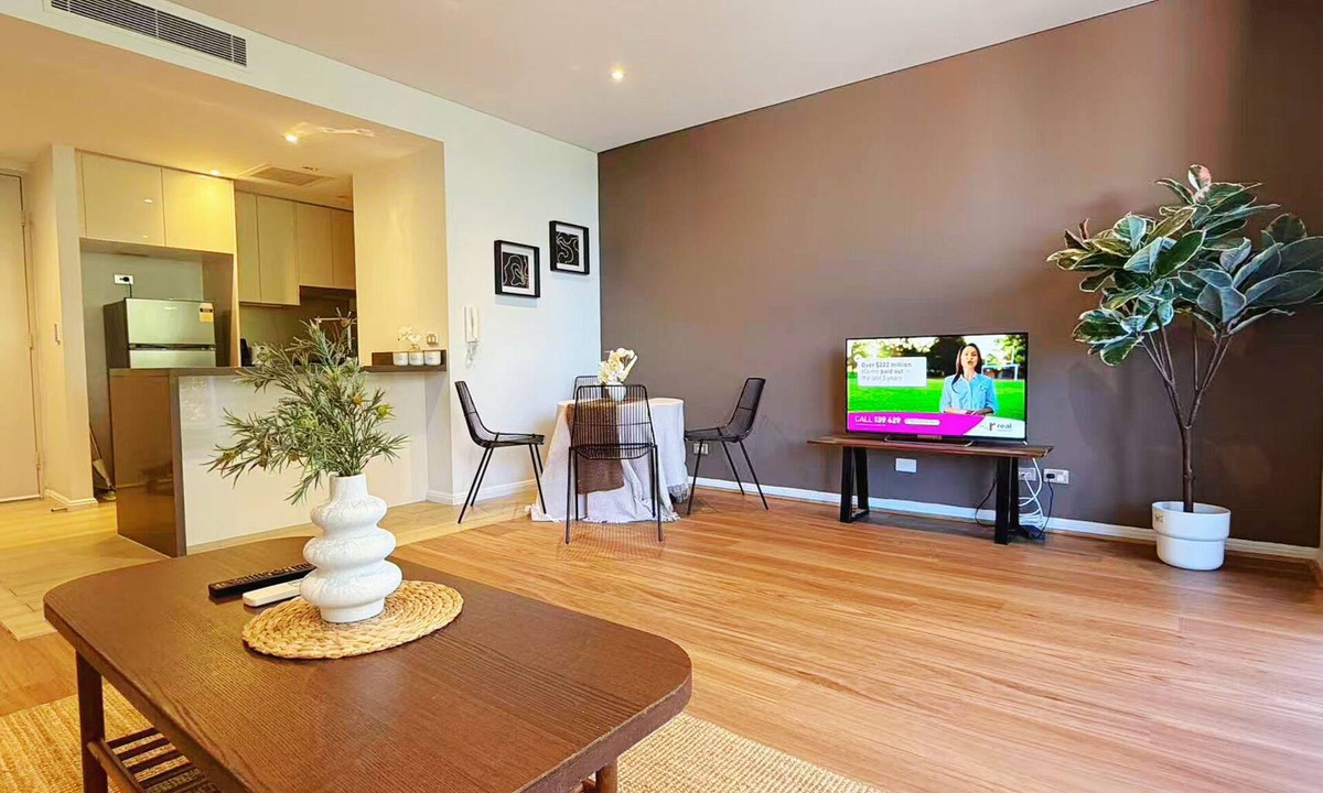 Zetland Apartment | Sunlit 1BR Escape in the Heart of Zetland