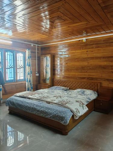 Bomdila House | Sunrise Homestay
