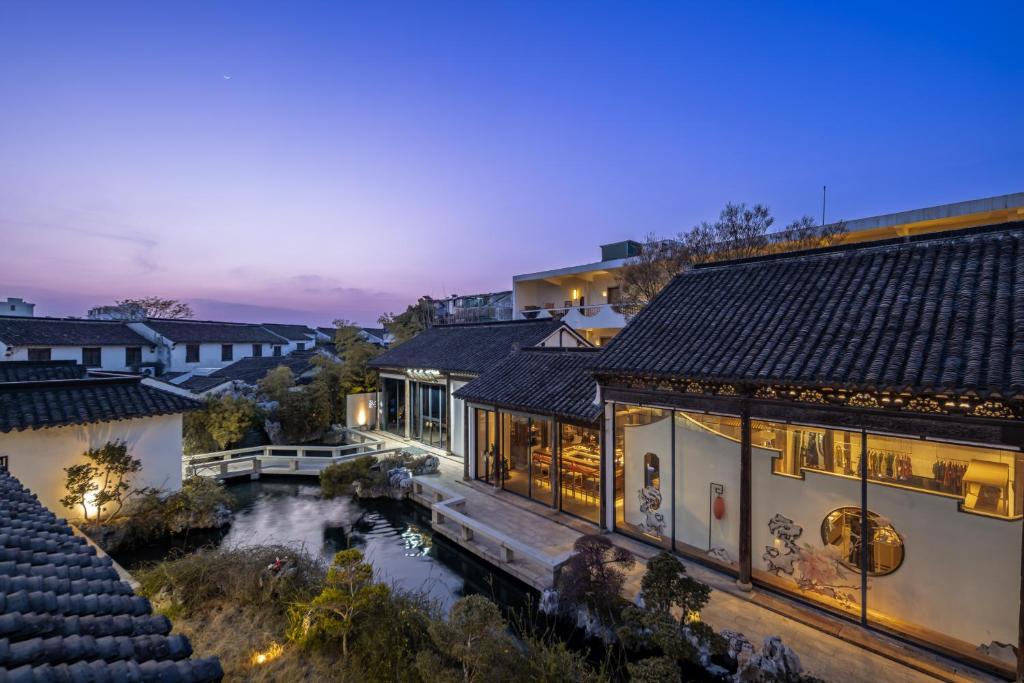 Gu Su District Hotel | SuzhouJiangNanPalace 山塘街江南织造府酒店