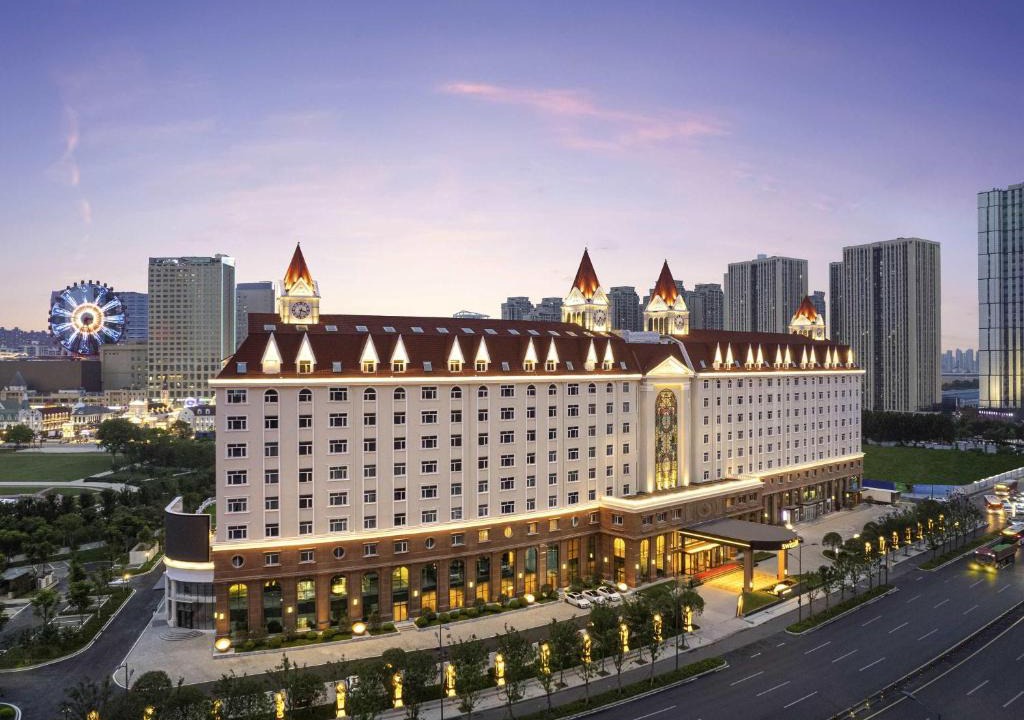 Lianhua Community Hotel | Swissôtel Hefei Grand Park