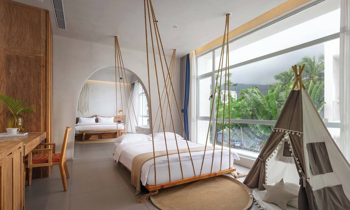 Wanning Hotel | TANG House