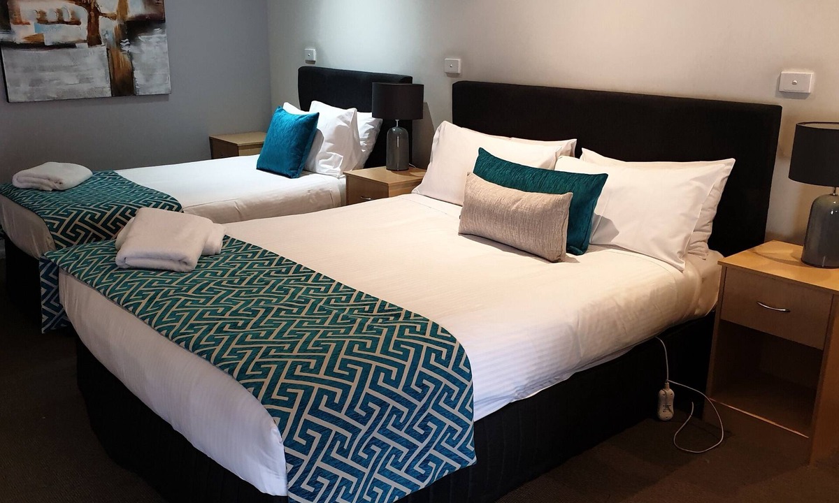 Tenterfield Hotel | Tenterfield Tavern and Motor Inn