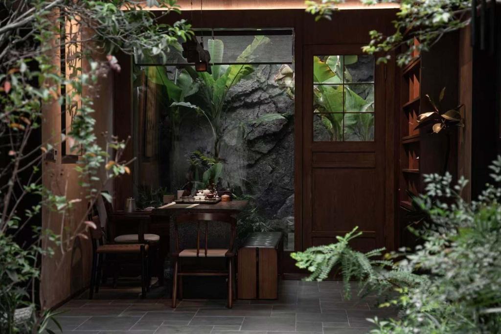 Xiangqiao Qu Hotel | Teochew Designer Hotel