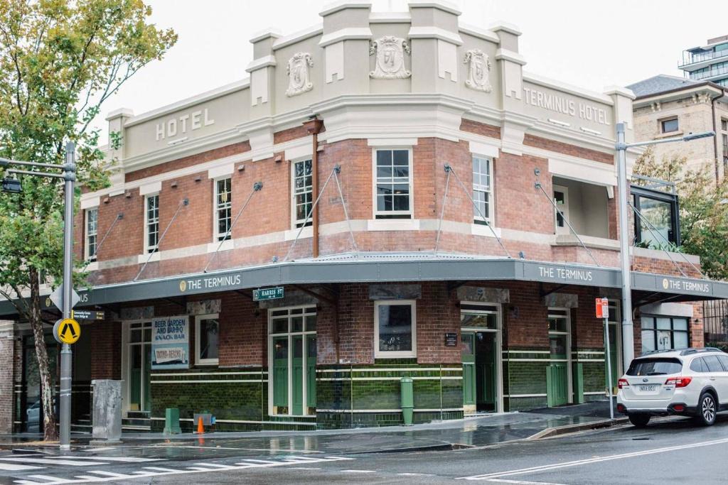 Pyrmont Hotel | Terminus Hotel Pyrmont
