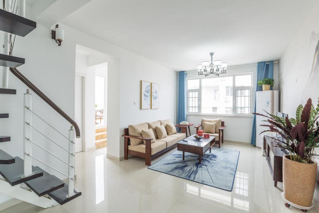 Donggang District Hotel | The air villa: five high-rise air courtyards - the third bathing beach, the mountain and the sky, the town of dongyi, the forest park, the Ocean Park, ten thousand mouth
