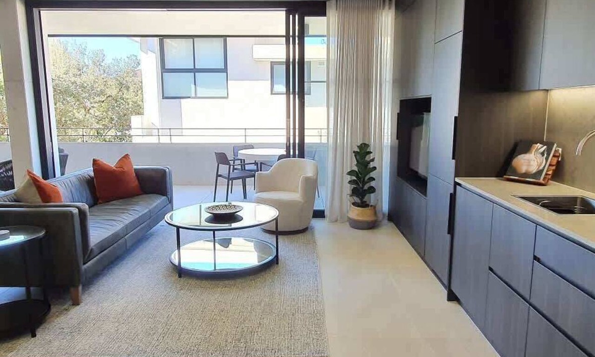 Coogee Apartment | The Arden 5 Coogee New Quiet Beachside Balc Apt