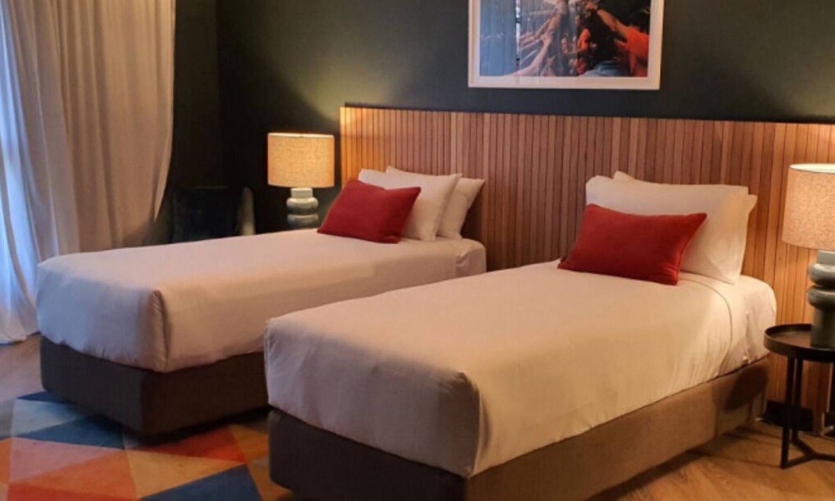 Bondi Beach Hotel | The BLUE Twin Suite
